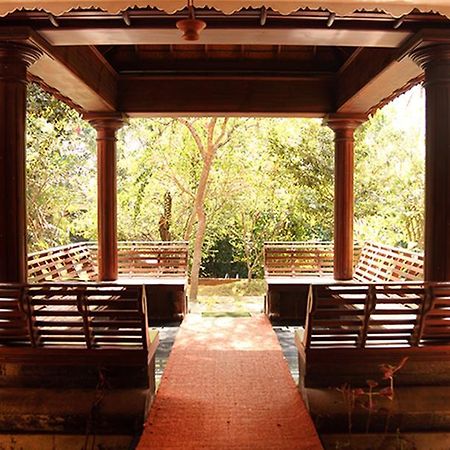 Amrutham Ayurvedic Village Resort Kovalam Εξωτερικό φωτογραφία