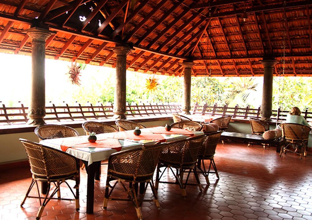 Amrutham Ayurvedic Village Resort Kovalam Εξωτερικό φωτογραφία
